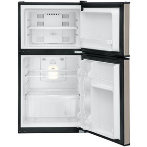 FFFPS4533QM Compact Refrigerator - Silver Mist FFFPS4533QM Compact Refrigerator - Silver Mist