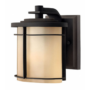 H1126MR Ledgewood Entrance Outdoor Wall Light - Museum Bronze H1126MR Ledgewood Entrance Outdoor Wall Light - Museum Bronze