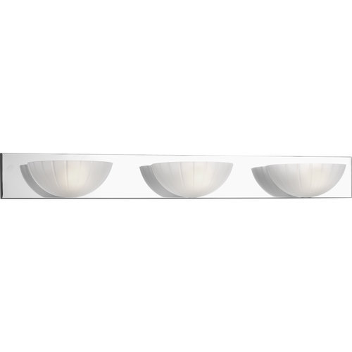 PP289815EBWB Linear 3 Bulb Bathroom Lighting - Polished Chrome PP289815EBWB Linear 3 Bulb Bathroom Lighting - Polished Chrome