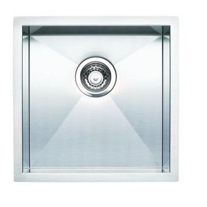 B518168 Quatrus Undermount Bar Sink - Stainless B518168 Quatrus Undermount Bar Sink - Stainless