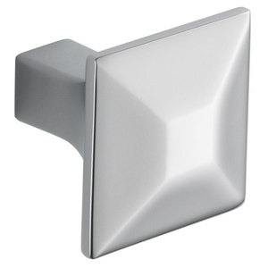 D699240PC Vesi 1-1/4" Knob - Chrome D699240PC Vesi 1-1/4" Knob - Chrome