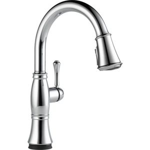 D9197TPRDST Cassidy Pull-Out Spray Kitchen Faucet - Chrome D9197TPRDST Cassidy Pull-Out Spray Kitchen Faucet - Chrome