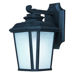 M65642WFBO Radcliffe Entrance Outdoor Wall Light - Black Oxide M65642WFBO Radcliffe Entrance Outdoor Wall Light - Black Oxide