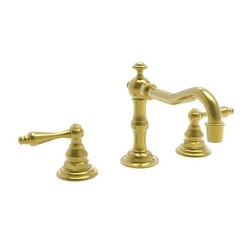 N930L/06 Chesterfield 8'' Widespread Bathroom Faucet - Antique Brass N930L/06 Chesterfield 8'' Widespread Bathroom Faucet - Antique Brass
