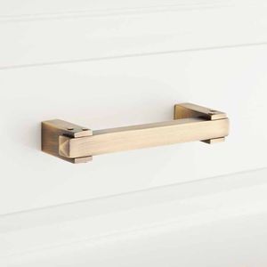 SH450329 Hovland 4" Pull - Antique Brass SH450329 Hovland 4" Pull - Antique Brass